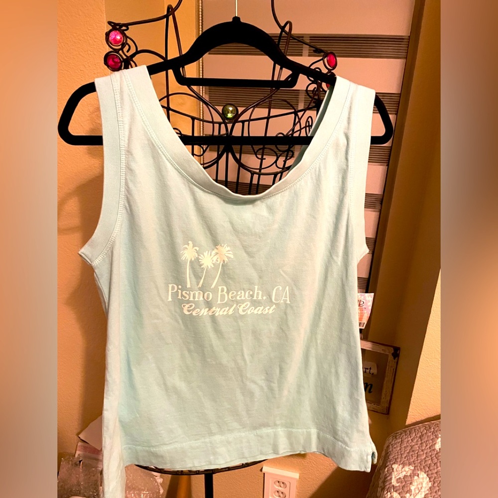 #pismobeach tank top BNWT size small
